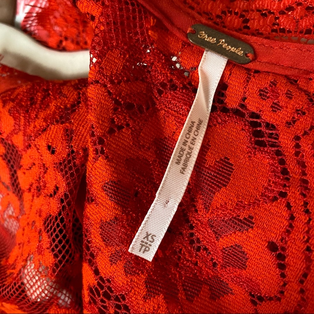 FREE PEOPLE RED LACE BACKLESS TOP - Picture 2 of 3